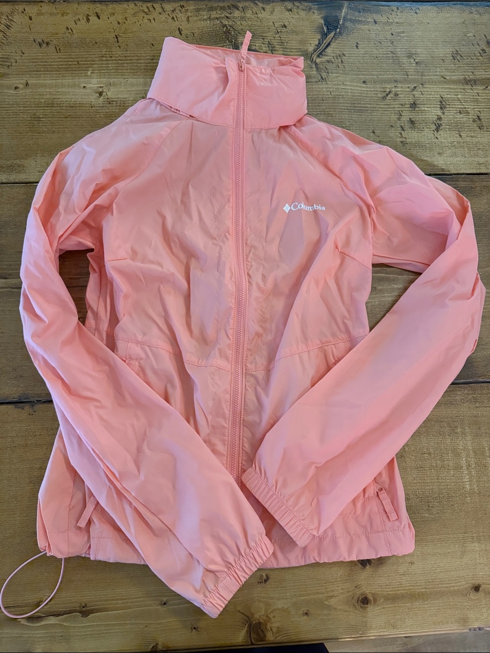 Columbia Women's Light Coral Packable Windbreaker Jacket